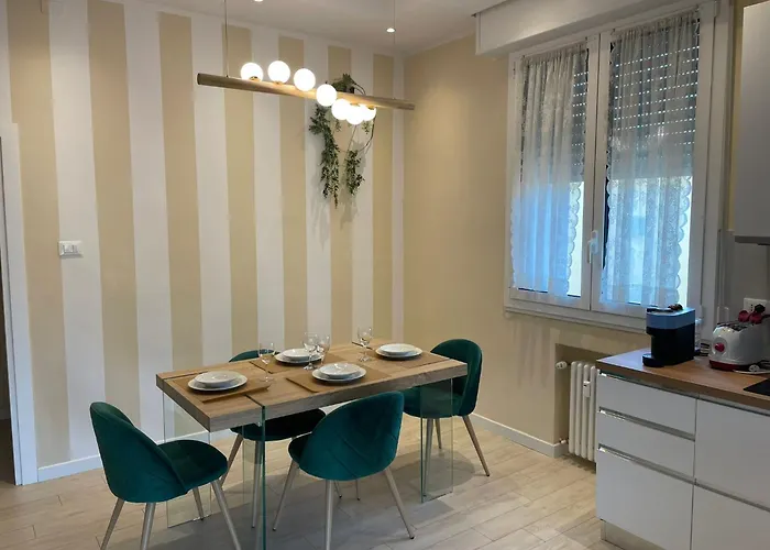 Edc Con Parcheggio E Wifi Gratuito Apartamento