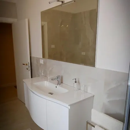 Edc Con Parcheggio E Wifi Gratuito Appartamento *