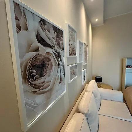 Edc Con Parcheggio E Wifi Gratuito